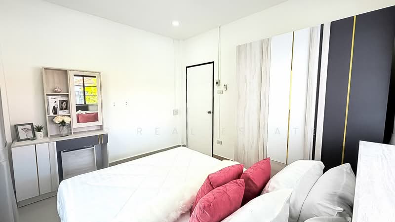 Single Storey House for Sale Noen Plub Wan East Pattaya, Chon Buri (Pattaya), Bang Lamung, Bang Lamung (Pattaya), Chon Buri (Pattaya), 2 Bedrooms, 140 sqm, Single Detached House For Sale, by PLC real estate, 500271101 - DDproperty.com