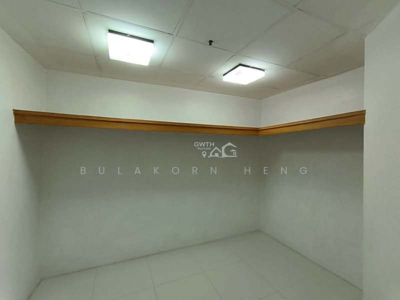 Fifty Fifth Tower, Bangkok, 84 Soi Sukhumvit 55, Sukhumvit Road, Khlong Tan Nua, Watthana, Bangkok, 3 Bedrooms, 223 sqm, Condo For Rent, by Bulakorn Heng, 500271106 - DDproperty.com