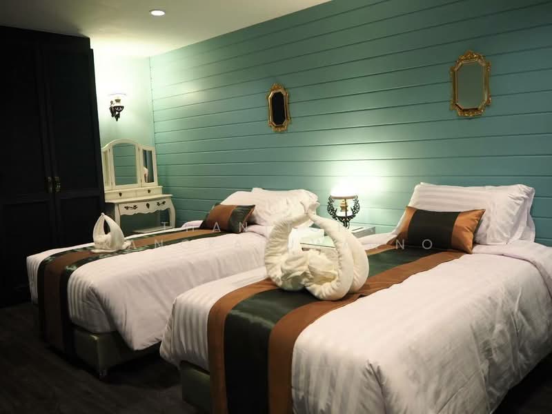 Townhome in Thonglor, Sukhumvit 55, Bangkok, ถนนสุขุุมวิท55, Khlongtoei Nua, Watthana, Bangkok, 4 Bedrooms, 350 sqm, Townhouse For Rent, by Thanitcha Kangkasuwanno, 500271108 - DDproperty.com