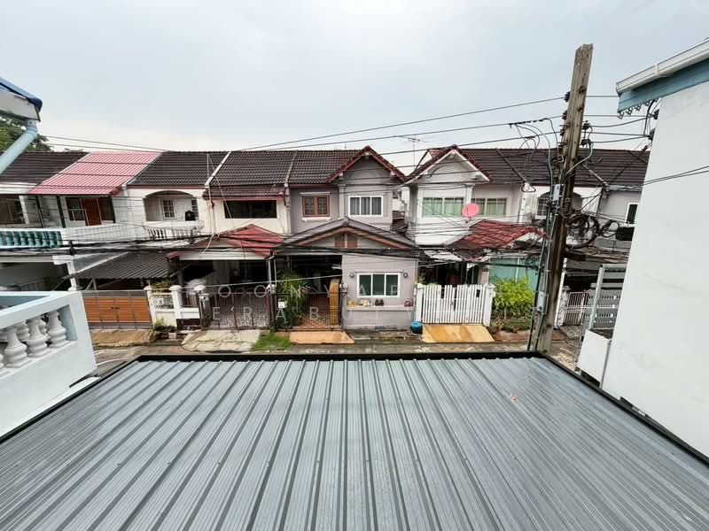 หมู่บ้านสราญรมย์ ซอยประเสริฐมนูกิจ 42, Bangkok, ประเสริฐมนูกิจ, Nawamin, Bueng Kum, Bangkok, 2 Bedrooms, 200 sqm, Townhouse For Sale, by Poonyaporn Veerabulyarit, 500271116 - DDproperty.com