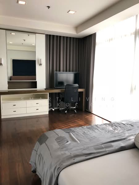 Nusasiri Grand, Bangkok, Soi Sukhumvit 42, Phra Kanong, Khlong Toei, Bangkok, 3 Bedrooms, 167 sqm, Condo For Rent, by Smart Living Bangkok Co.,Ltd., 500271150 - DDproperty.com