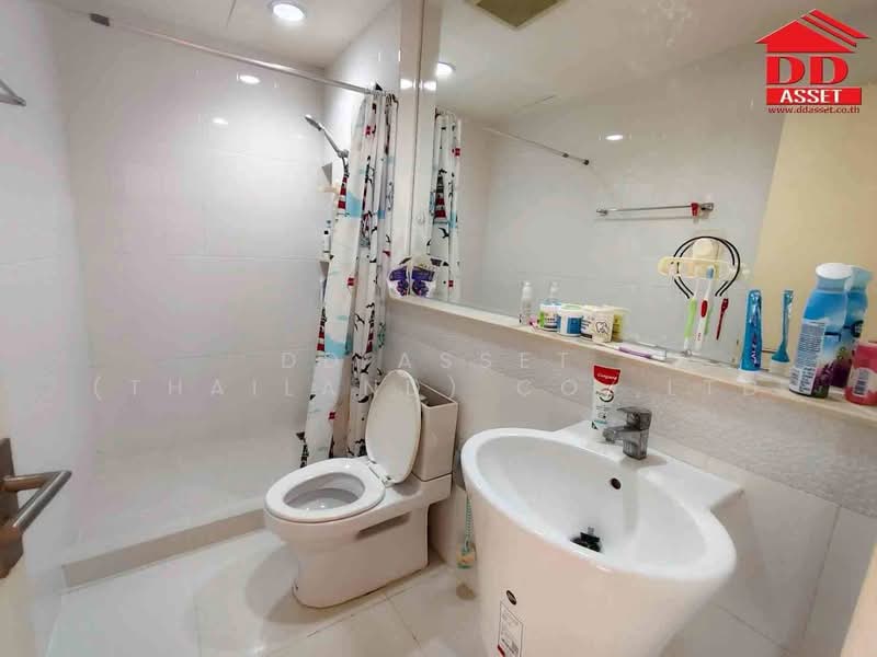 Baan Klang Muang Chokchai 4, Bangkok, Chokchai 4 Road, Lat Phrao, Lat Phrao, Bangkok, 2 Bedrooms, 72 sqm, Townhouse For Sale, by DD Asset (Thailand) Co.,Ltd, 500271154 - DDproperty.com