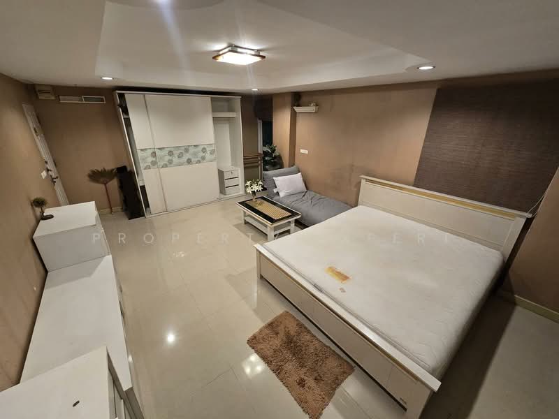 J.W. Suite, Bangkok, Ladprao, Lat Phrao, Lat Phrao, Bangkok, Studio, 33 sqm, Condo For Sale, by Property Expert, 500271156 - DDproperty.com