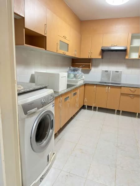 Witthayu Complex, Bangkok, 1673 New Petchaburi Road, Makkasan, Ratchathewi, Bangkok, 3 Bedrooms, 135 sqm, Condo For Rent, by Oraya Fortney, 500271198 - DDproperty.com