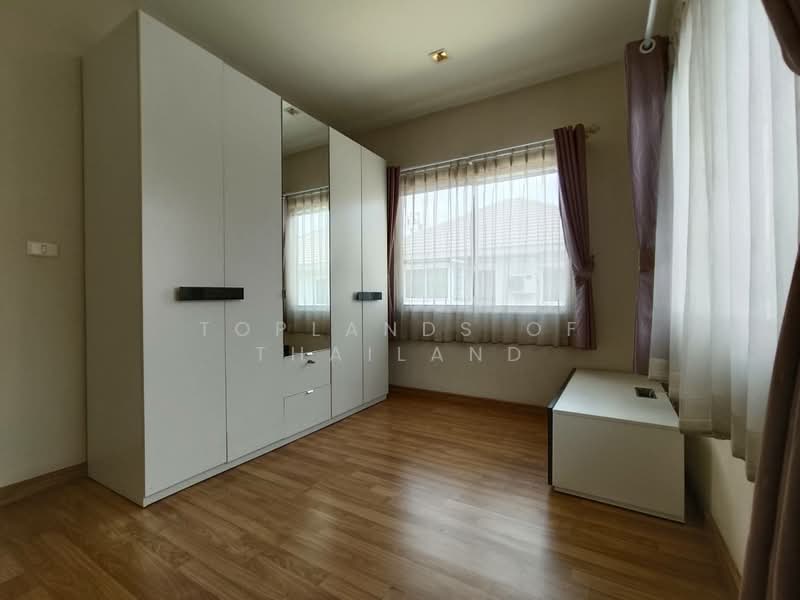 Perfect Place Sukhumvit 77-Suvarnabhumi, Samut Prakan, Lat Krabang Road, Rachathewa, Bang Plee, Samut Prakan, 3 Bedrooms, 190 sqm, Single Detached House For Sale, by TopLands of Thailand, 500271199 - DDproperty.com