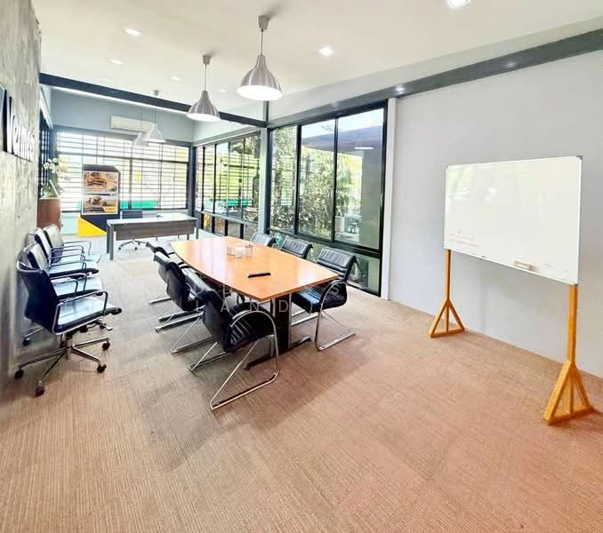 ขายบ้านเดี่ยวพร้อมออฟฟิศ โกดัง ลำลูกกา43/2 รหัสทรัพย์ H8289, ปทุมธานี, ลาดสวาย, ลำลูกกา, ปทุมธานี, 500 ตร.ม., บ้านเดี่ยว ขาย, โดย DD Asset (Thailand) Co.,Ltd, 500271205 - DDproperty.com