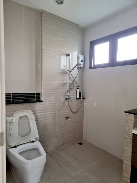 The Palm Pattanakarn, Bangkok, Phatthanakan Road, Suan Luang, Suan Luang, Bangkok, 5 Bedrooms, 370 sqm, Single Detached House For Sale, by มนัสนันท์ สิริรุจิรัตน์, 500271218 - DDproperty.com