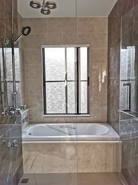 Perfect Residence Sukhumvit 77-Suvarnabhumi : เพอร์เฟค เรสซิเดนซ์ สุขุมวิท 77-สุวรรณภูมิ, สมุทรปราการ, ถนนลาดกระบัง, ราชาเทวะ, บางพลี, สมุทรปราการ, 300 ตร.ม., บ้านเดี่ยว ขาย, โดย มนัสนันท์ สิริรุจิรัตน์, 500271223 - DDproperty.com