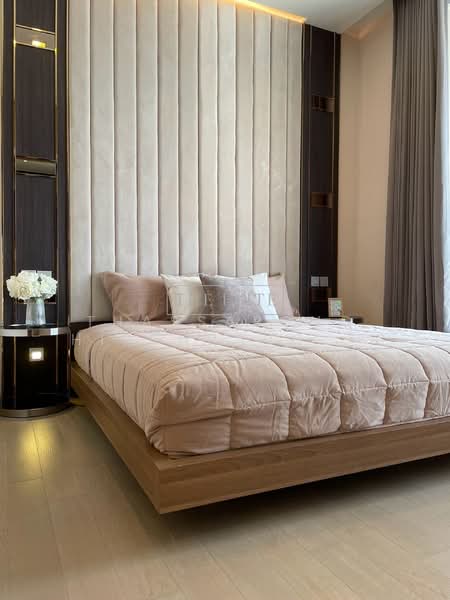 The Esse Asoke, Bangkok, 333 Soi Sukhumvit 21, Sukhumvit Road, Khlongtoei Nua, Watthana, Bangkok, 1 Bedroom, 37 sqm, Condo For Sale, by Thassapong Hirunbavornsak, 500271236 - DDproperty.com