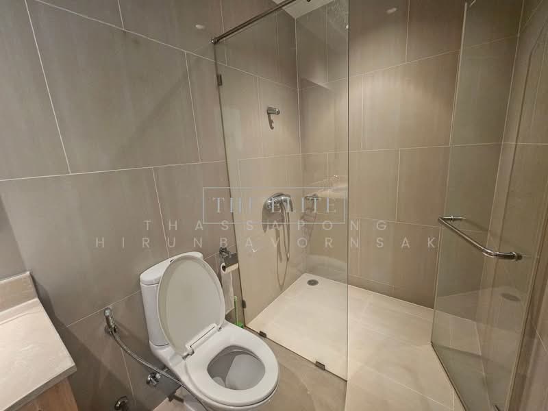 The Empire Place, Bangkok, 88 Narathiwatratchanakharin Road, Thung Maha Mek, Sathon, Bangkok, 2 Bedrooms, 99 sqm, Condo For Sale, by Thassapong Hirunbavornsak, 500271240 - DDproperty.com