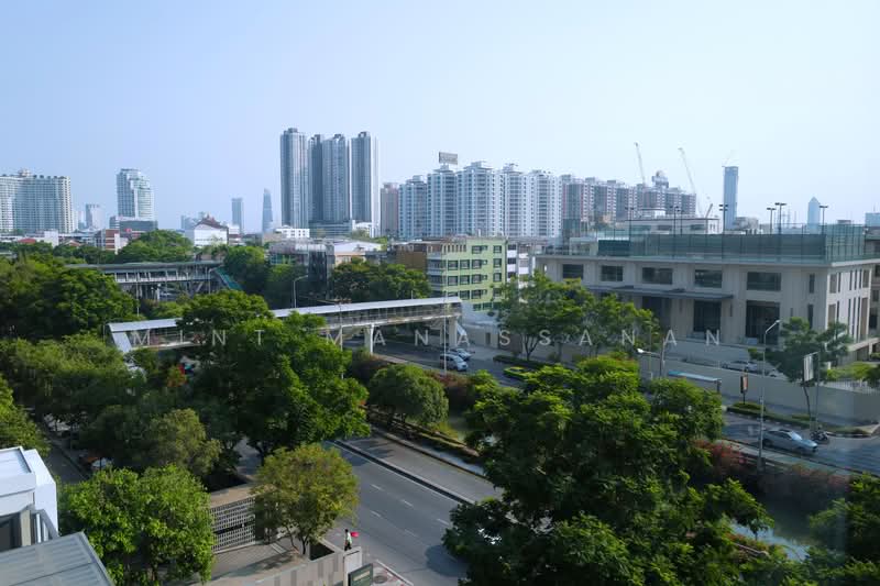 Regal Sathon-Naradhiwas, Bangkok, Naradhiwas Rajanagarindra Road, Thung Maha Mek, Sathon, Bangkok, 2 Bedrooms, 50 sqm, Condo For Rent, by Mint Manassanan, 500271252 - DDproperty.com