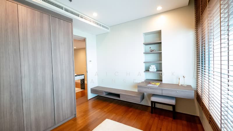 Bright Sukhumvit 24, Bangkok, Sukhumvit 24 Alley, Khong Tan, Khlong Toei, Bangkok, 2 Bedrooms, 88 sqm, Condo For Rent, by Hathaichanok Saenset, 500271258 - DDproperty.com