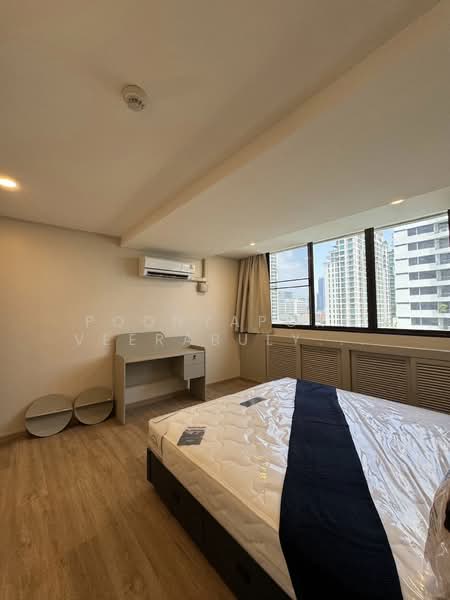 Supalai Place Sukhumvit 39, Bangkok, 175-179 Soi Sukhumvit 39 Sukhumvit Road, Khlong Tan Nua, Watthana, Bangkok, 2 Bedrooms, 135 sqm, Condo For Rent, by Poonyaporn Veerabulyarit, 500271271 - DDproperty.com