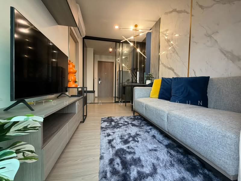 The Base Phetchaburi-Thonglor, Bangkok, Phetchaburi Rd, Bang Kapi, Huai Khwang, Bangkok, 1 Bedroom, 32 sqm, Condo For Sale, by Nichapa Nuntapun, 500271277 - DDproperty.com