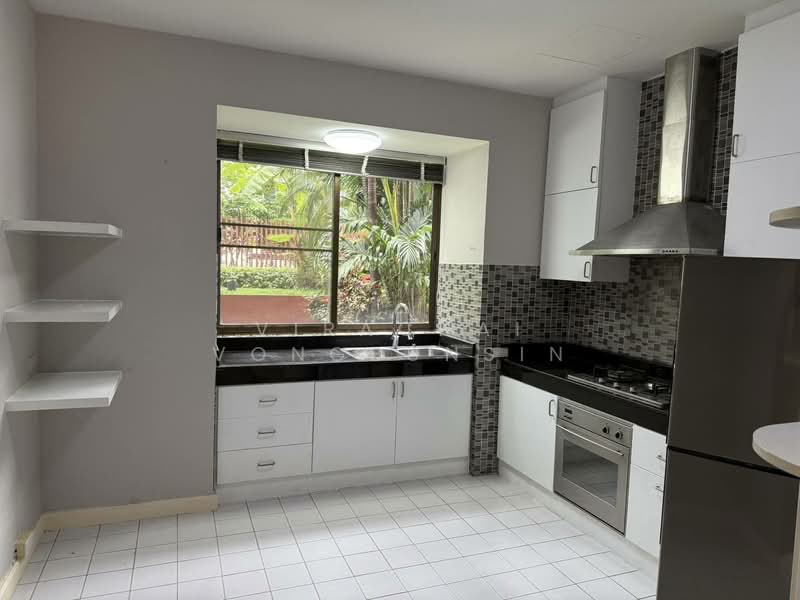 Chidlom Place, Bangkok, 6/2 Chit Lom Alley, Lumphini, Pathum Wan, Bangkok, 3 Bedrooms, 170 sqm, Condo For Rent, by Virachai Vongbunsin, 500271293 - DDproperty.com
