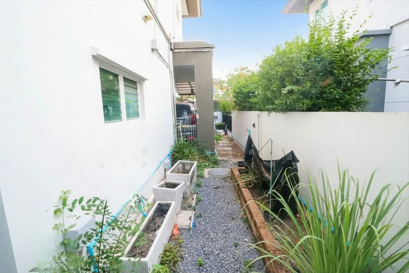 Baan Pruklada Suvarnabhumi, Samut Prakan, Lad Krabang Road  Soi Lat Krabang 54, Srisa Chorakhe Noi, Bang Sao Thong, Samut Prakan, 3 Bedrooms, 136 sqm, Single Detached House For Sale, by พิเชษฐต์ นาคะยืนยงสุข, 500271357 - พฤกษ์ลดา  บ้านใกล้สุวรรณภูมิ ลาดกระบัง - DDproperty.com