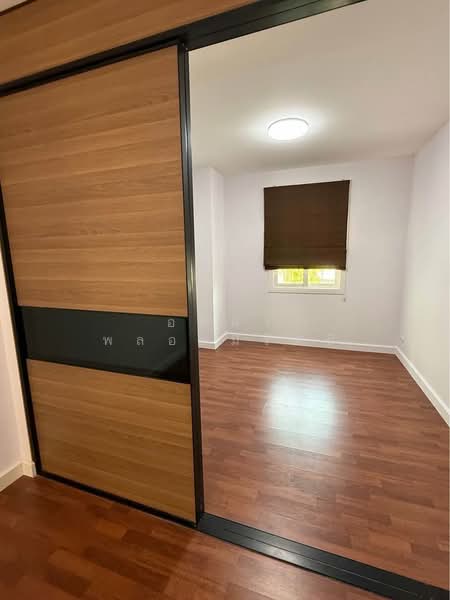 Urban Sathorn, Bangkok, Ratchaphruek Road, Bang Chak, Phasi Charoen, Bangkok, 3 Bedrooms, 150 sqm, Townhouse For Rent, by Adisorn Ploymeerassamee, 500271363 - DDproperty.com