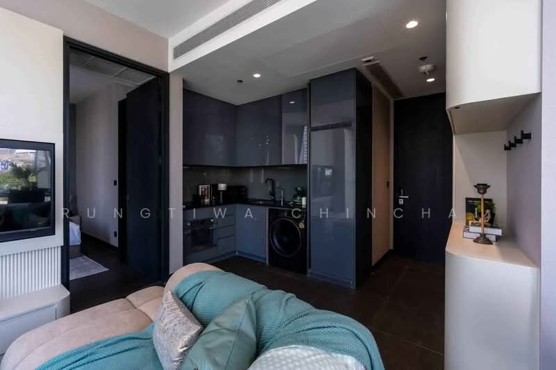 Tait Sathorn 12, Bangkok, Soi Sathorn 12, Sathorn Road, Silom, Bang Rak, Bangkok, 1 Bedroom, 40 sqm, Condo For Rent, by Rungtiwa Chinchai, 500271368 - DDproperty.com