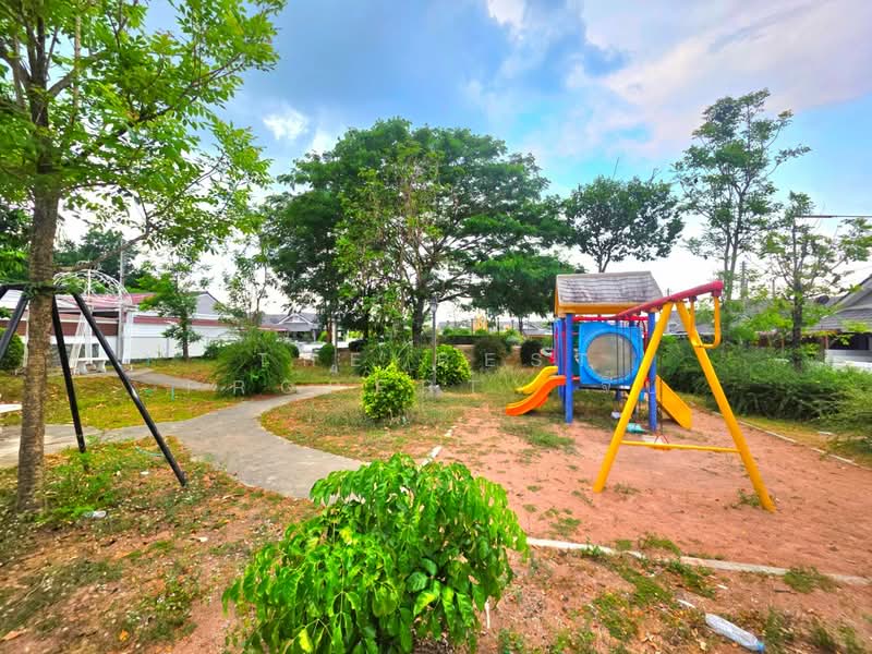 สิลันตา8 ไลฟ์ (Silanta8 Life), Chon Buri (Pattaya), Bueng, Si Racha, Chon Buri (Pattaya), 2 Bedrooms, 100 sqm, Townhouse For Sale, by The Best Property จิ๊บ, 500271373 - DDproperty.com
