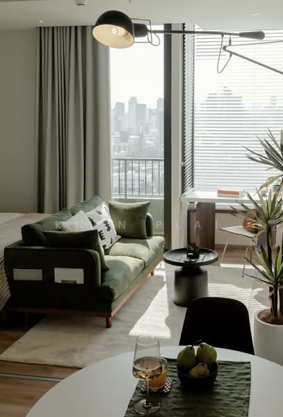 Noble Form Thonglor, Bangkok, Sukhumvit 55, Khlong Tan Nua, Watthana, Bangkok, 1 Bedroom, 32 sqm, Condo For Rent, by Khun Plai, 500271383 - DDproperty.com