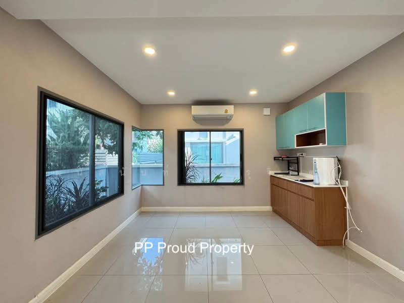 Perfect Place Sukhumvit 77-Suvarnabhumi, Samut Prakan, Lat Krabang Road, Rachathewa, Bang Plee, Samut Prakan, 4 Bedrooms, 178 sqm, Single Detached House For Sale, by มนัสนันท์ สิริรุจิรัตน์, 500271388 - DDproperty.com