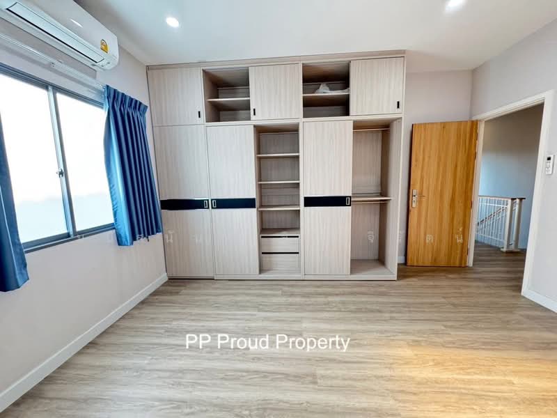 Perfect Place Sukhumvit 77-Suvarnabhumi, Samut Prakan, Lat Krabang Road, Rachathewa, Bang Plee, Samut Prakan, 4 Bedrooms, 178 sqm, Single Detached House For Sale, by มนัสนันท์ สิริรุจิรัตน์, 500271388 - DDproperty.com