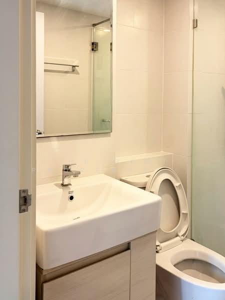 Chewathai Hallmark Ladprao-Chokchai 4, Bangkok, 959 Sangkhom Songkhor Road, Saphan Song, Wang Thonglang, Bangkok, 1 Bedroom, 26 sqm, Condo For Sale, by The Best Property  เหมยหลิง, 500271416 - DDproperty.com
