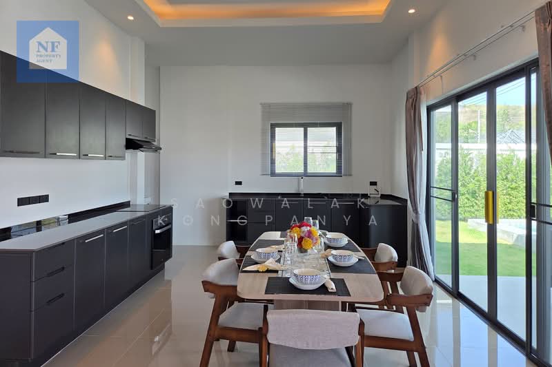 Huahin View, Prachuap Khiri Khan, Hin Lek Fai, Hua Hin, Prachuap Khiri Khan, 3 Bedrooms, 298 sqm, Villa For Sale, by Saowalak Kongpanya, 500271427 - DDproperty.com