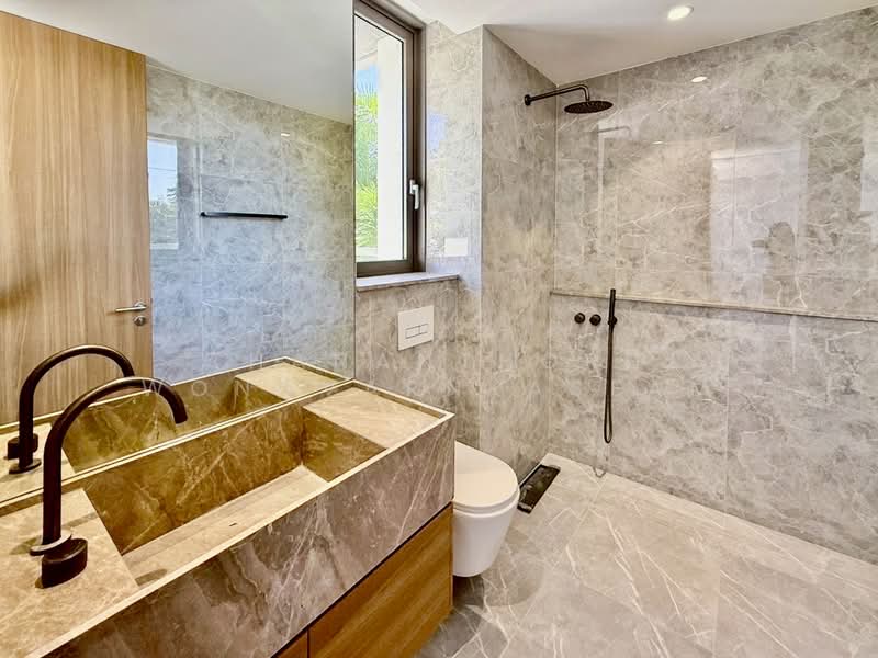 Home Office Predi 14, Bangkok, Phra Kanong Nua, Watthana, Bangkok, 5 Bedrooms, 547 sqm, Townhouse For Rent, by Thananthorn Wongvarnkaseam, 500271444 - DDproperty.com