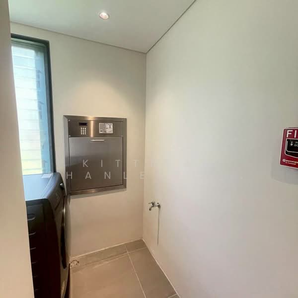 Canvas 39 The Residence, Bangkok, 116 Soi Phromchit, Sukhumvit Road, Khlong Tan Nua, Watthana, Bangkok, 3 Bedrooms, 234 sqm, Condo For Sale, by Kittisak Phanlertchavarit, 500271469 - DDproperty.com