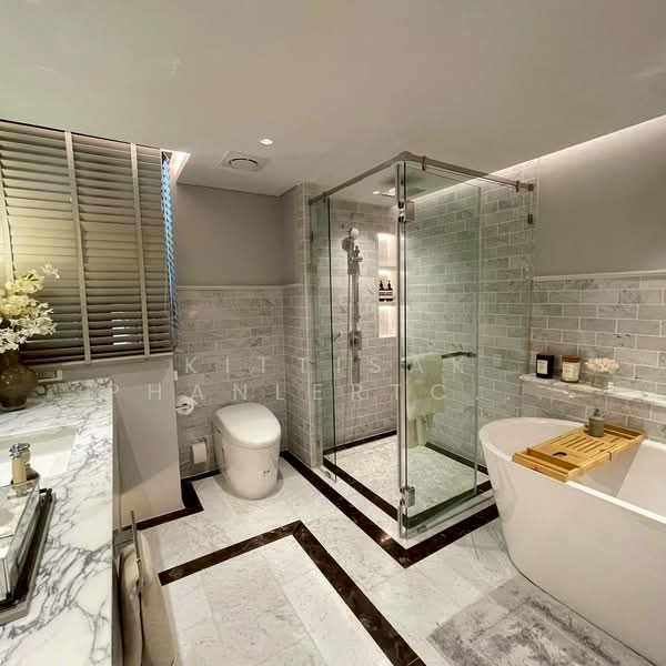 Canvas 39 The Residence, Bangkok, 116 Soi Phromchit, Sukhumvit Road, Khlong Tan Nua, Watthana, Bangkok, 3 Bedrooms, 234 sqm, Condo For Sale, by Kittisak Phanlertchavarit, 500271469 - DDproperty.com