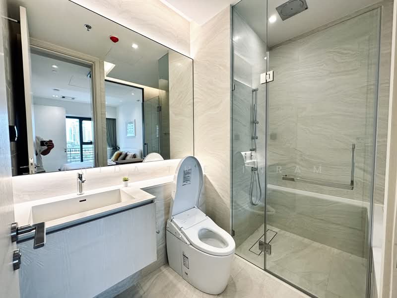 The Strand Thonglor, Bangkok, 36 Soi Sukhumvit 55, Khlong Tan Nua, Watthana, Bangkok, 1 Bedroom, 48 sqm, Condo For Rent, by Thida Thewinram, 500271477 - DDproperty.com