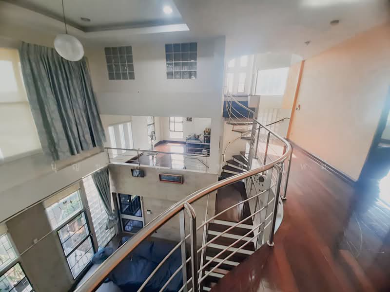 ขายบ้านเดี่ยว 2 ชั้น ขนาดใหญ่ โครงสร้างแข็งแรง สภาพดี พร้อมอยู่, Bangkok, Bang Ra Mat, Taling Chan, Bangkok, 4 Bedrooms, 334 sqm, Single Detached House For Sale, by บุญชู อัศวฤทธิพรหม์, 500271500 - DDproperty.com