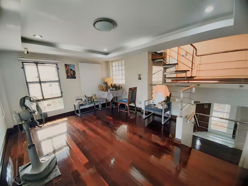 ขายบ้านเดี่ยว 2 ชั้น ขนาดใหญ่ โครงสร้างแข็งแรง สภาพดี พร้อมอยู่, Bangkok, Bang Ra Mat, Taling Chan, Bangkok, 4 Bedrooms, 334 sqm, Single Detached House For Sale, by บุญชู อัศวฤทธิพรหม์, 500271500 - DDproperty.com