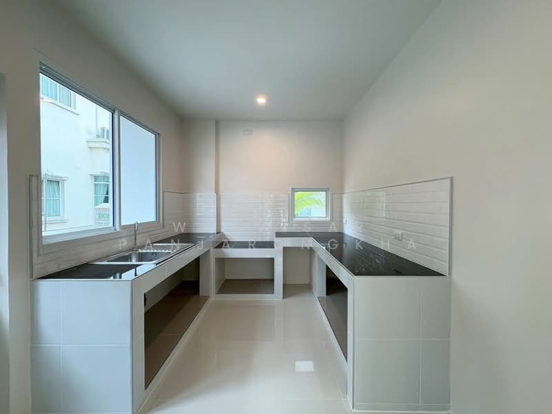 Mantana Pinklao-Rama 5, Nonthaburi, Nakhon In Road, Bang Khun Kong, Bang Kruai, Nonthaburi, 3 Bedrooms, 170 sqm, Single Detached House For Sale, by Wanvisar Panjarongkha, 500271515 - DDproperty.com