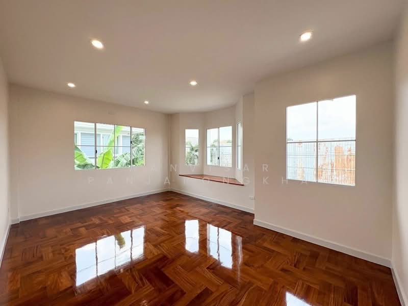 Mantana Pinklao-Rama 5, Nonthaburi, Nakhon In Road, Bang Khun Kong, Bang Kruai, Nonthaburi, 3 Bedrooms, 170 sqm, Single Detached House For Sale, by Wanvisar Panjarongkha, 500271515 - DDproperty.com