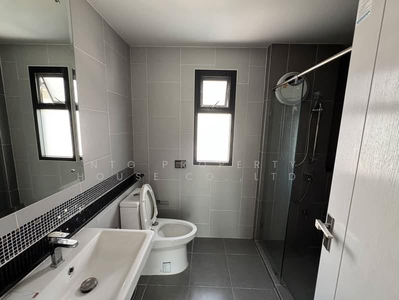 Britania Wongwaen-Ramindra, Bangkok, Kanchanapisek Frontage Road, Sam Wa Tawan Tok, Khlong Sam Wa, Bangkok, 3 Bedrooms, 160 sqm, Single Detached House For Rent, by NTG Property House Co.,Ltd., 500271534 - DDproperty.com