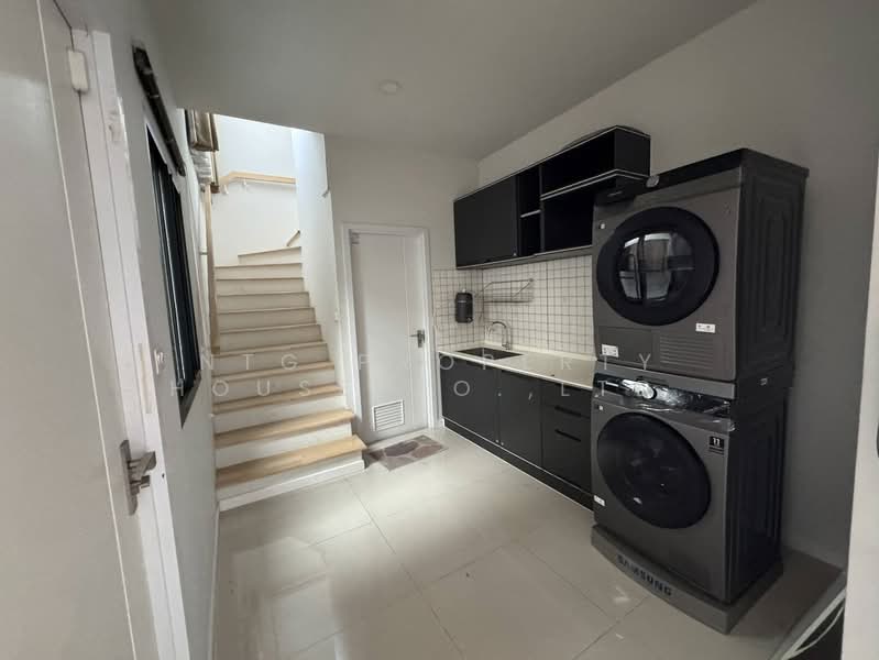 Britania Wongwaen-Ramindra, Bangkok, Kanchanapisek Frontage Road, Sam Wa Tawan Tok, Khlong Sam Wa, Bangkok, 3 Bedrooms, 160 sqm, Single Detached House For Rent, by NTG Property House Co.,Ltd., 500271534 - DDproperty.com