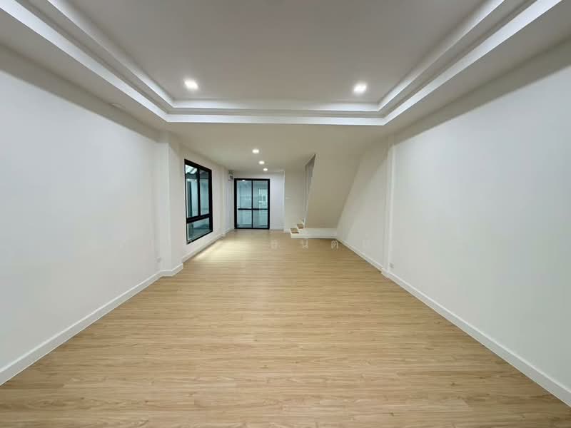 สราญรมย์, Bangkok, Nawamin, Bueng Kum, Bangkok, 2 Bedrooms, 100 sqm, Townhouse For Sale, by ปภัชญา ธนัตถ์ภรณ์, 500271540 - DDproperty.com