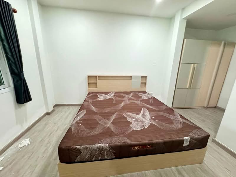 ให้เช่าบ้านเดี่ยวรีโนเวทใหม่ ม.คลาสสิคโฮม ไร่กล้วย ศรีราชา, Chon Buri (Pattaya), Surasak, Si Racha, Chon Buri (Pattaya), 4 Bedrooms, 150 sqm, Single Detached House For Rent, by Dusit Saengfa, 500271562 - DDproperty.com