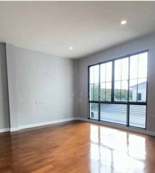 Niyham Boromratchachonnani, Bangkok, Borommaratchachonnani Sala Thammasop, Sala Thammasop, Thawi Watthana, Bangkok, 4 Bedrooms, 461 sqm, Single Detached House For Sale, by Wanvisar Panjarongkha, 500271565 - DDproperty.com
