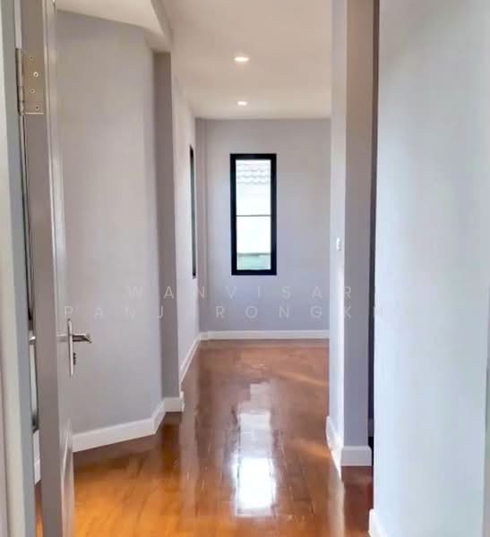 Niyham Boromratchachonnani, Bangkok, Borommaratchachonnani Sala Thammasop, Sala Thammasop, Thawi Watthana, Bangkok, 4 Bedrooms, 461 sqm, Single Detached House For Sale, by Wanvisar Panjarongkha, 500271565 - DDproperty.com