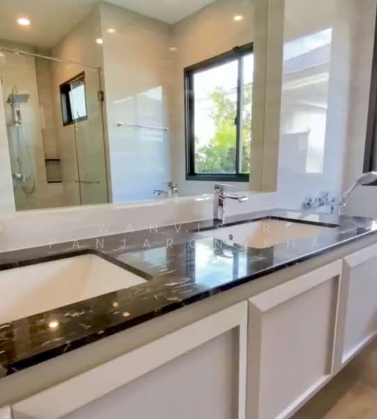 Niyham Boromratchachonnani, Bangkok, Borommaratchachonnani Sala Thammasop, Sala Thammasop, Thawi Watthana, Bangkok, 4 Bedrooms, 461 sqm, Single Detached House For Sale, by Wanvisar Panjarongkha, 500271565 - DDproperty.com