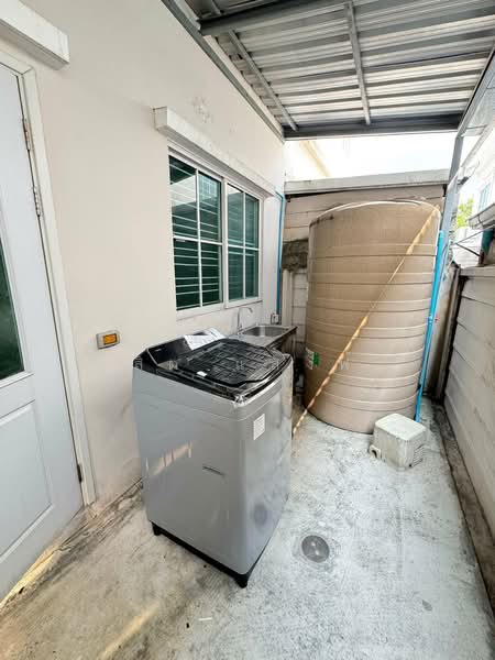 ให้เช่าทาวน์โฮม ม.เสนาวีว่า(เจซิตี้ ) อัสสัมชัญ ศรีราชา, ชลบุรี, สุรศักดิ์, ศรีราชา, ชลบุรี, 65 ตร.ม., ทาวน์เฮ้าส์ ให้เช่า, โดย ดุสิต แสงฟ้า, 500271575 - DDproperty.com