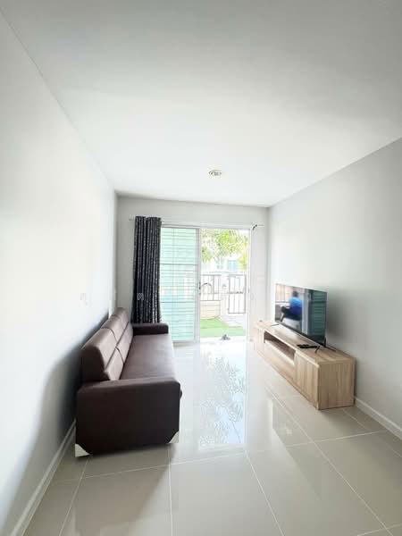 ให้เช่าทาวน์โฮม ม.เสนาวีว่า(เจซิตี้ ) อัสสัมชัญ ศรีราชา, Chon Buri (Pattaya), Surasak, Si Racha, Chon Buri (Pattaya), 3 Bedrooms, 65 sqm, Townhouse For Rent, by Dusit Saengfa, 500271575 - DDproperty.com