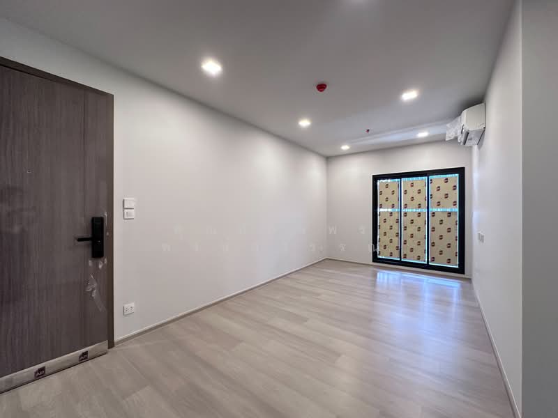 Life Phahon-Ladprao, Bangkok, 996 Phahonyothin Road, Jom Phon, Chatuchak, Bangkok, 2 Bedrooms, 65 sqm, Condo For Sale, by คุณทักษพร พงษ์สุวรรณ, 500271582 - DDproperty.com