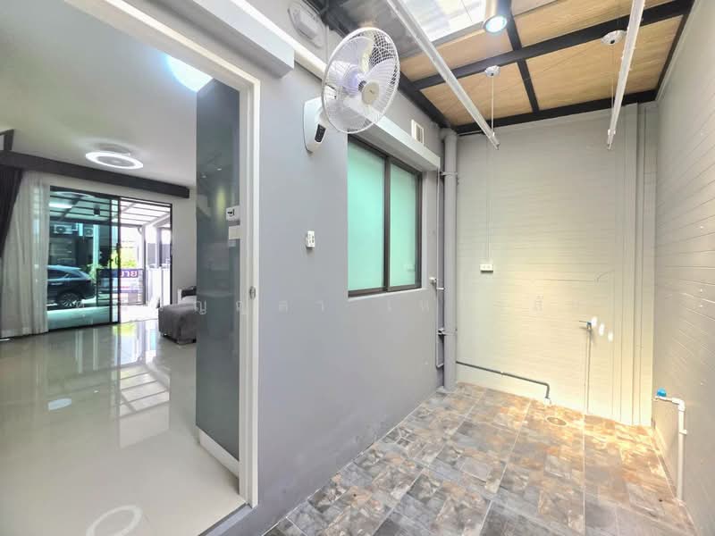 Pleno Rangsit Klong 4-Wongwaen, Pathum Thani, Rangsit-Nakhon Nayok Road, Khlong Si, Khlong Luang, Pathum Thani, 3 Bedrooms, 106 sqm, Townhouse For Sale, by คุณวิญญุดา เหล่าสันน์, 500271585 - DDproperty.com