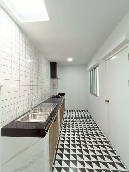 Pruksa Ville 64 Saimai, Bangkok, Sai Mai Road, Sai Mai, Sai Mai, Bangkok, 3 Bedrooms, 80 sqm, Townhouse For Sale, by นภัสศรณ์ วงศ์สินไทยกร (นันท์), 500271597 - DDproperty.com