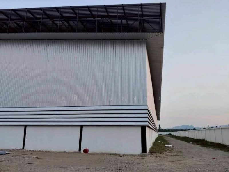 ขายโรงงานสร้างใหม่ 15 ไร่กว่า ผังเหลือง บ่อทอง ชลบุรี, Chon Buri (Pattaya), Bo Thong, Bo Thong, Chon Buri (Pattaya), , 5,000 sqm, Warehouse/Factory For Sale, by Dusit Saengfa, 500271600 - DDproperty.com