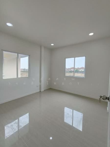 For Sale - Baan Varapirom Lumlukka-Klong 3, Pathum Thani